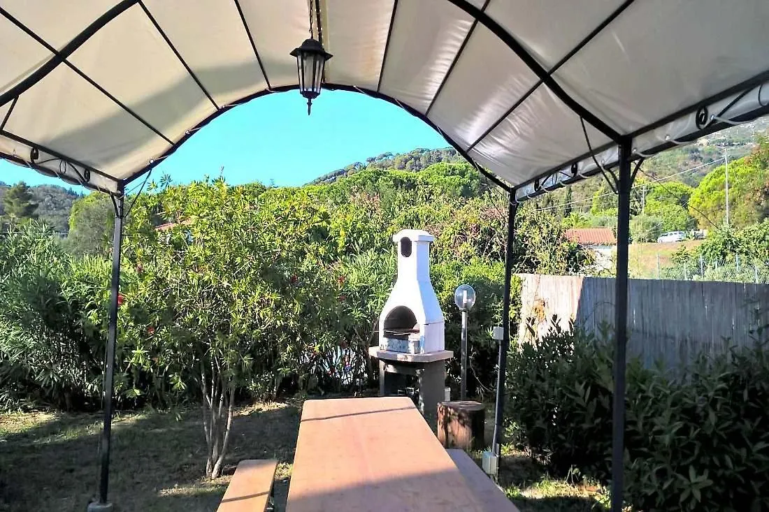 Granseola Apartment Marina di Campo Italy